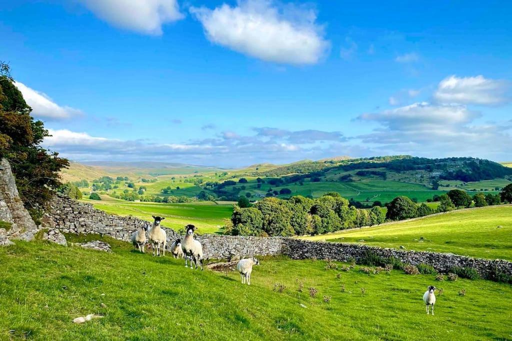 Charming Dog-Friendly Yorkshire Dales Cottage, Austwick Exterior photo